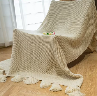 Cotton Knitted Blanket With Tassel